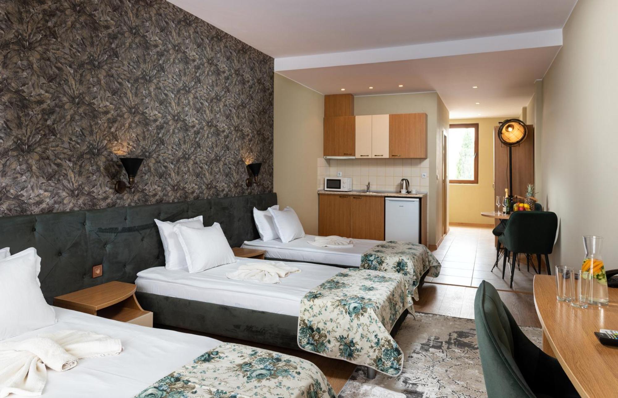 Hotel Avenue Sunny Beach Buitenkant foto