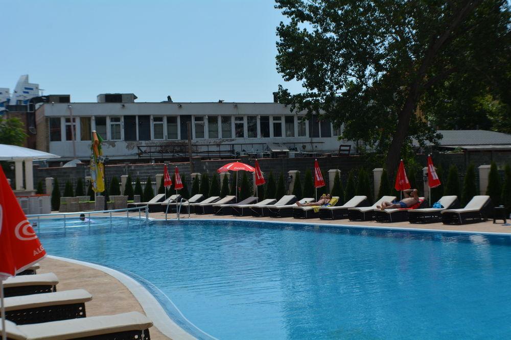 Hotel Avenue Sunny Beach Buitenkant foto